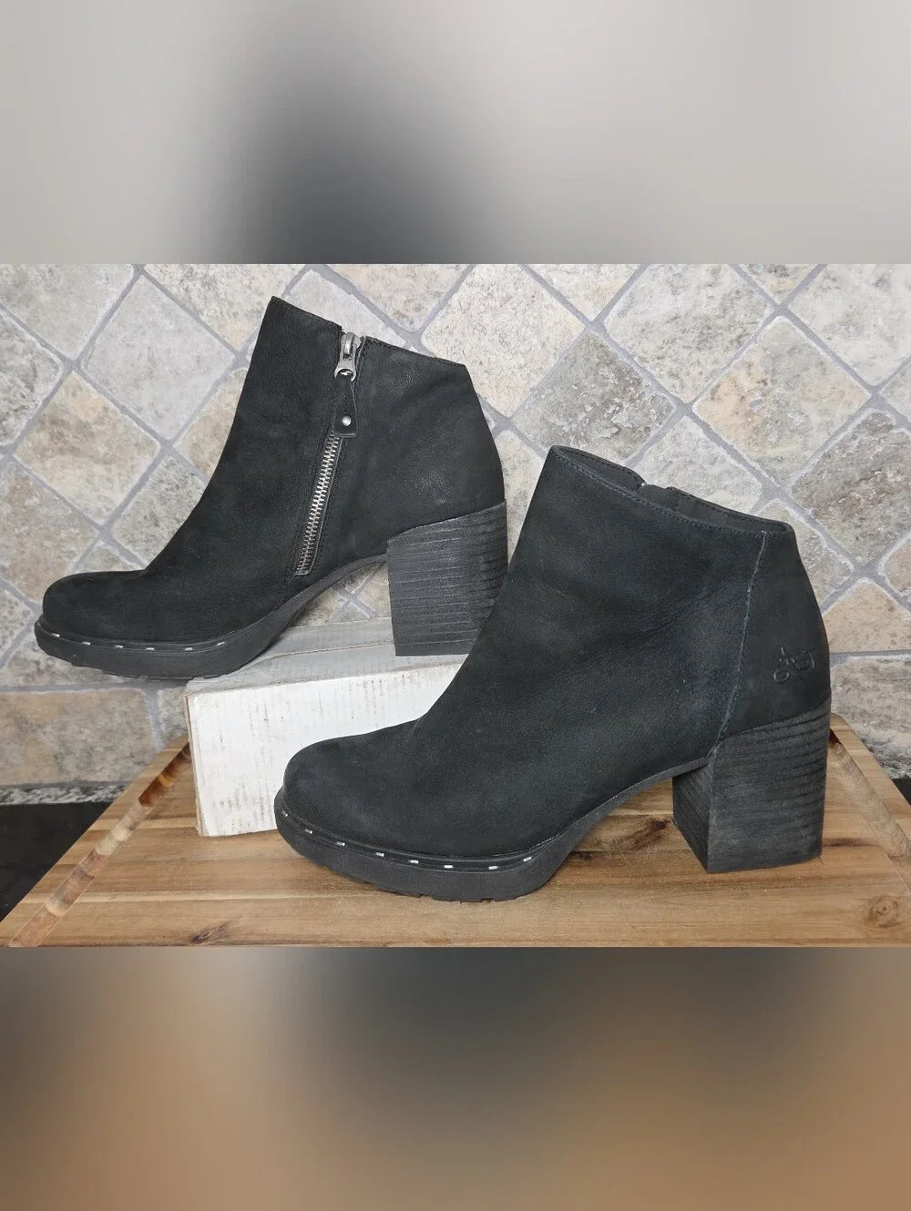 Womans OTBT Montana Womans 3